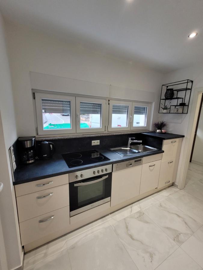 Harizma Appartement Primošten Buitenkant foto