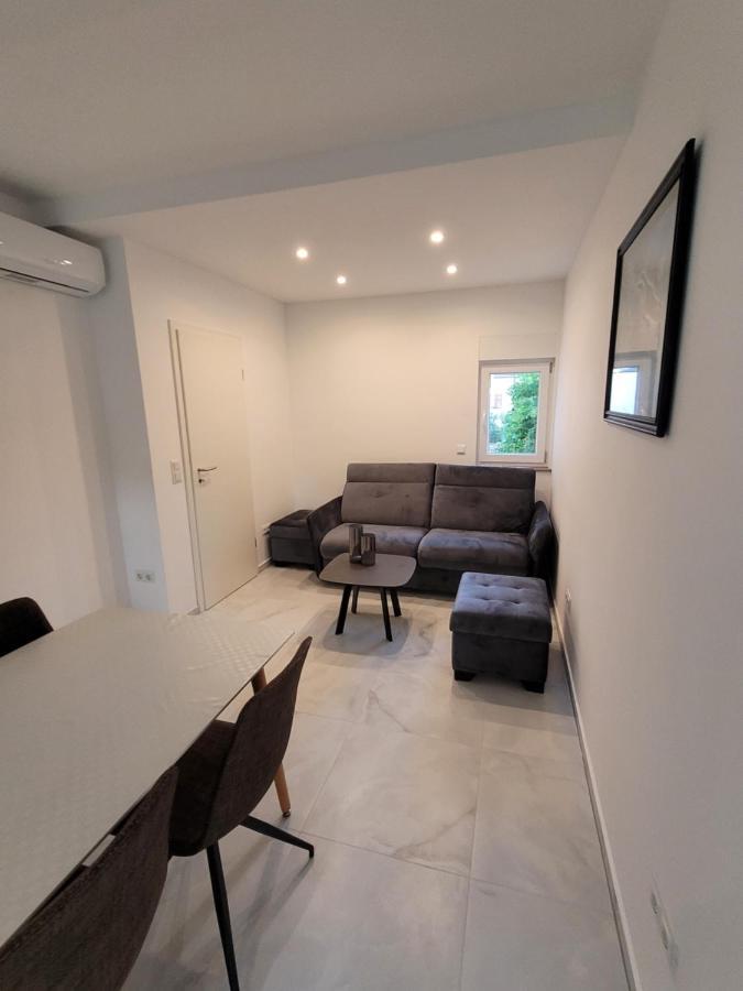 Harizma Appartement Primošten Buitenkant foto