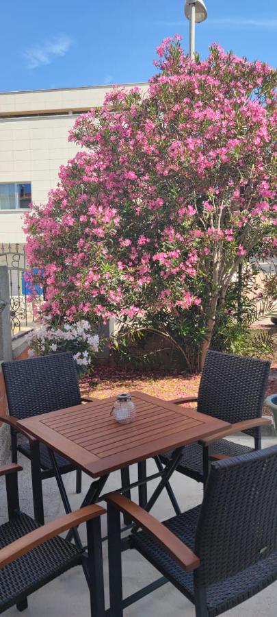 Harizma Appartement Primošten Buitenkant foto