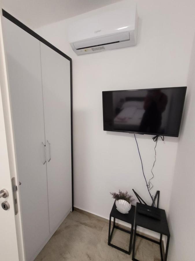Harizma Appartement Primošten Buitenkant foto
