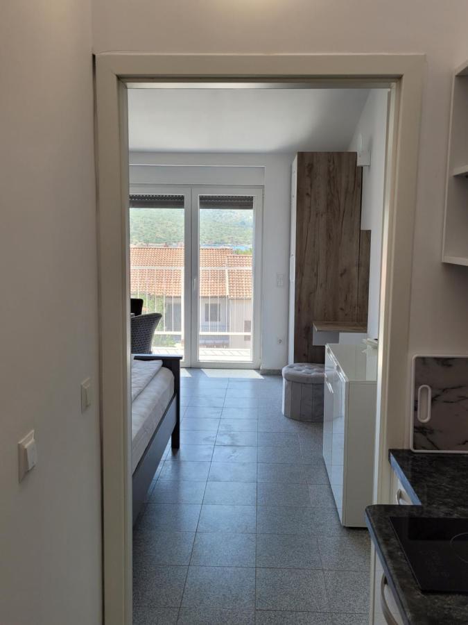 Harizma Appartement Primošten Buitenkant foto